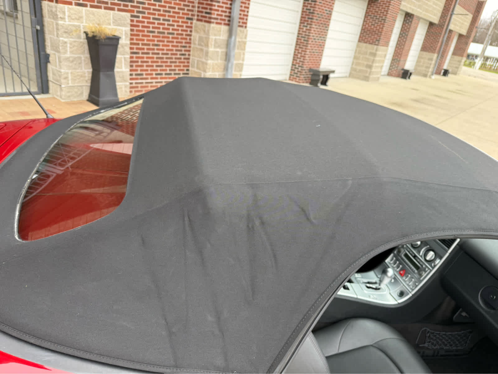 Used 2005 Chrysler Crossfire Limited image 17