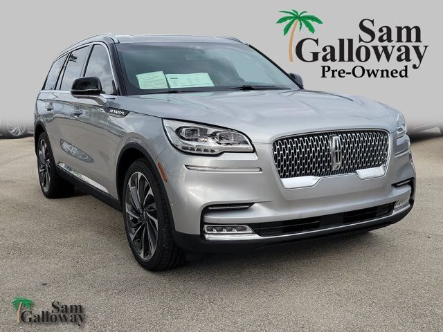 Certified 2020 Lincoln Aviator Reserve w/ Equipment Group 202A AWD/4WD image 1