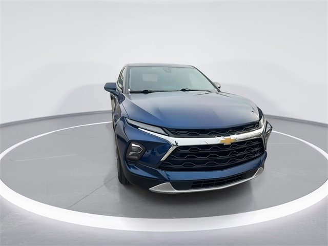 Used 2023 Chevrolet Blazer LT w/ Driver Confidence Package image 3