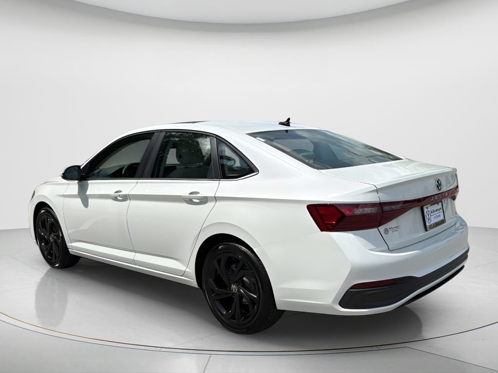 New 2026 Volkswagen Jetta SE FWD image 7