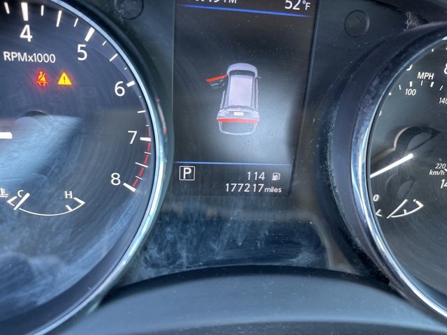 Used 2018 Nissan Rogue S image 14