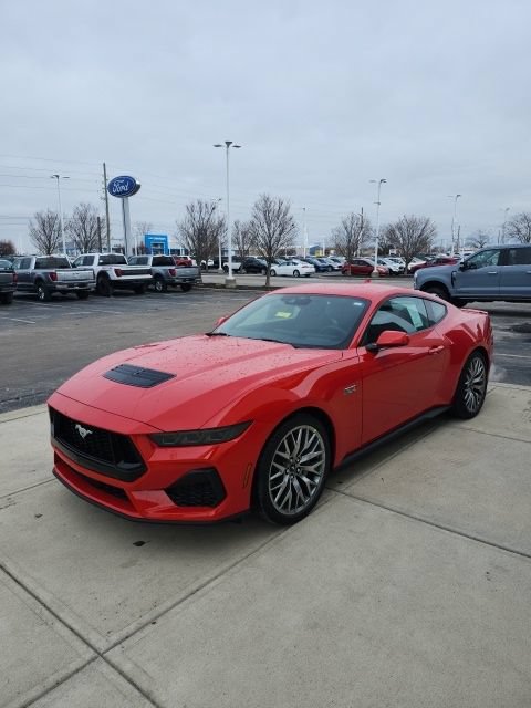 New 2026 Ford Mustang GT RWD image 4