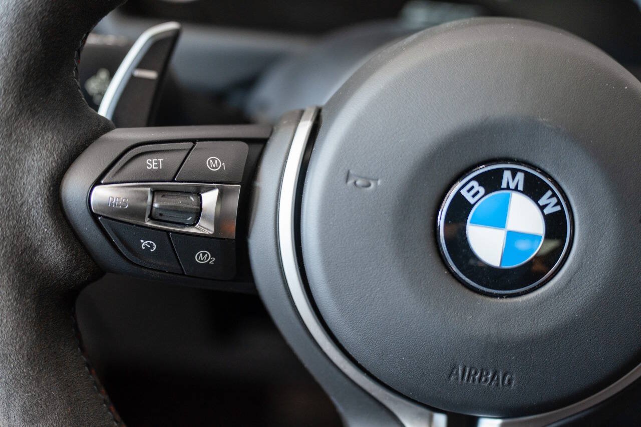 Used 2016 BMW M4 GTS RWD image 91