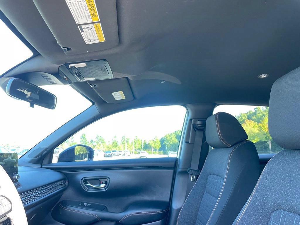 Certified 2023 Honda HR-V Sport image 28