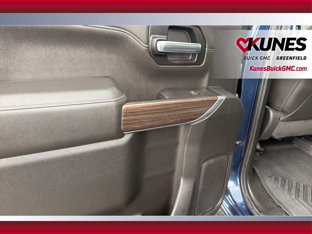 Used 2020 Chevrolet Silverado 1500 RST AWD/4WD image 42