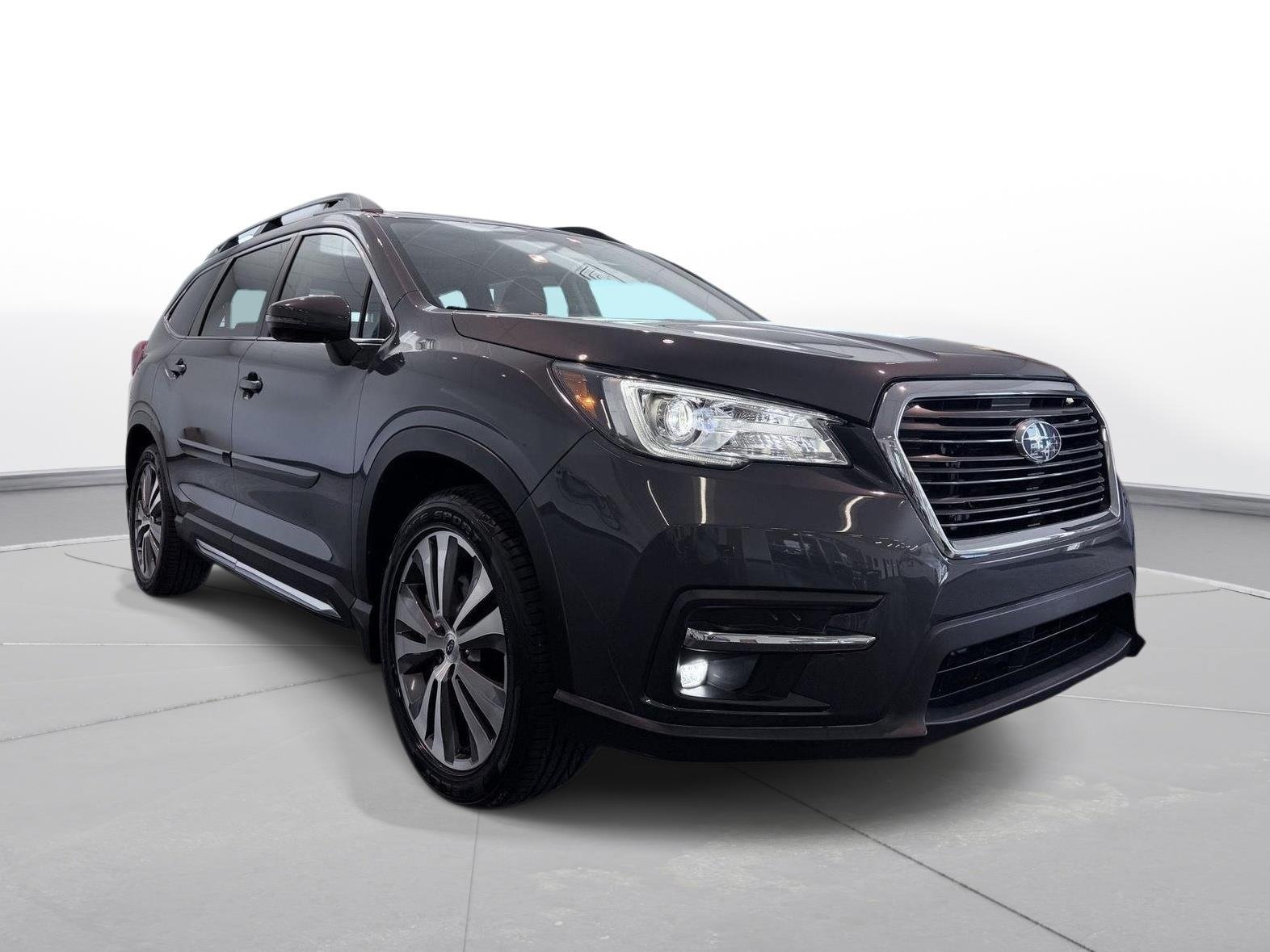 Used 2020 Subaru Ascent Limited w/ Technology Package AWD/4WD image 9