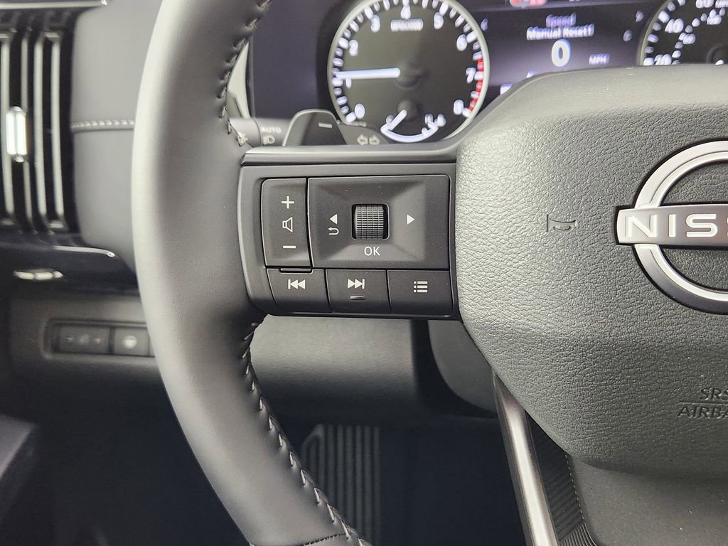 New 2026 Nissan Pathfinder SV image 17