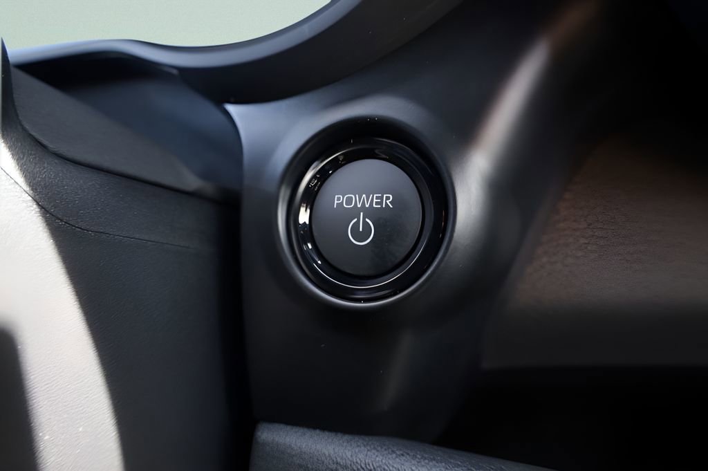 New 2026 Toyota Sienna XLE Woodland Edition AWD/4WD image 10