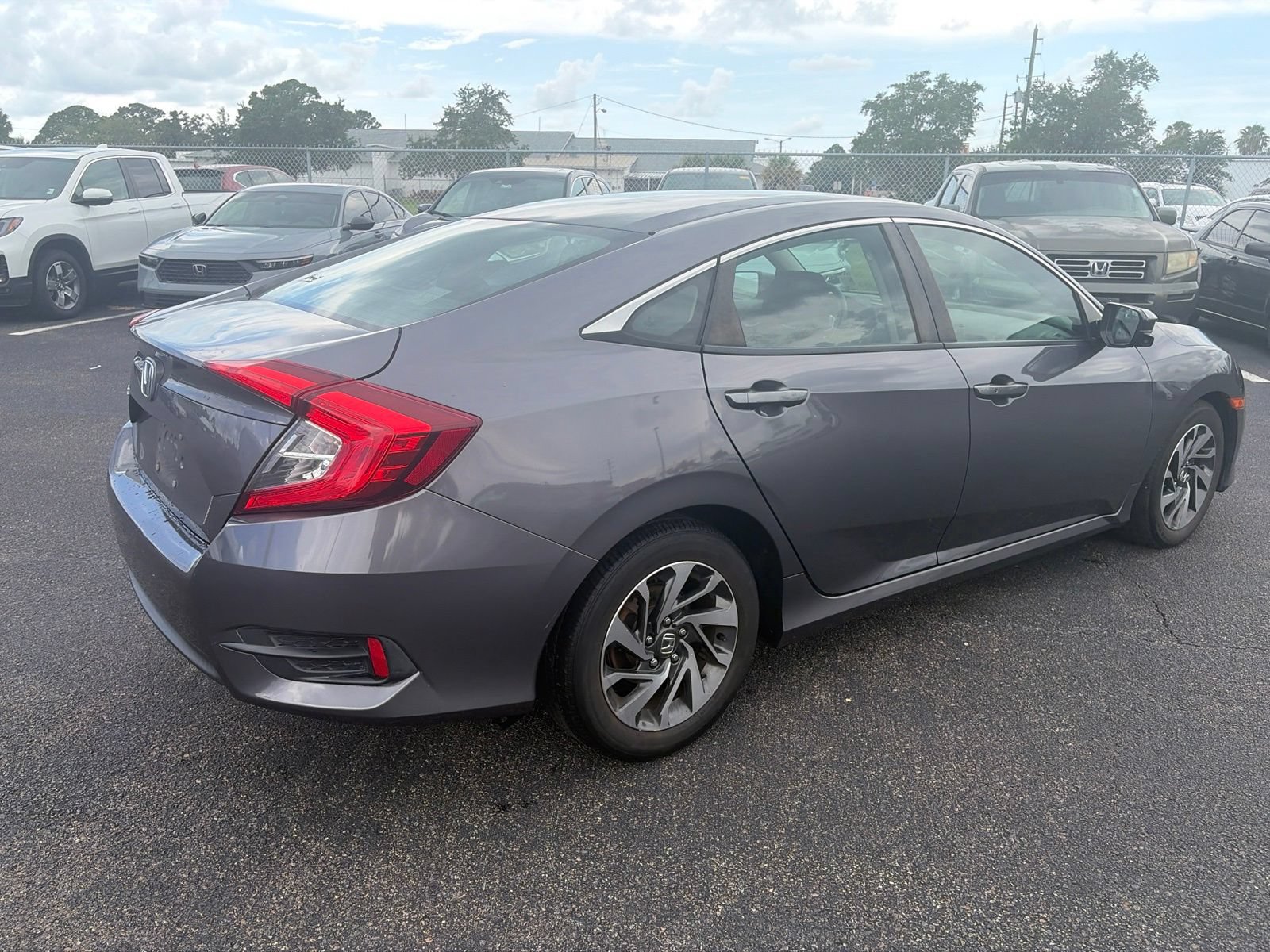 Used 2016 Honda Civic EX image 7