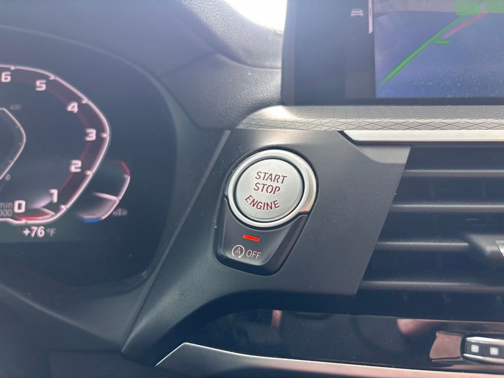 Used 2020 BMW X4 M40i w/ Premium Package image 32