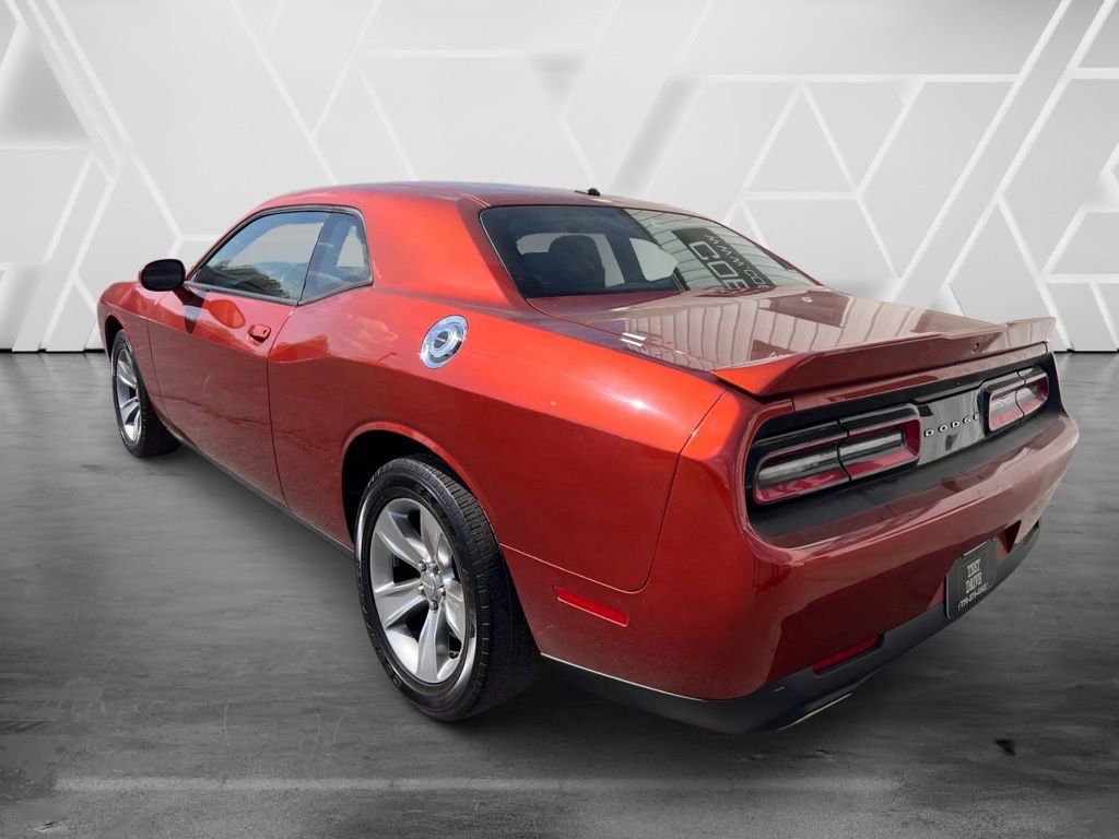 Used 2020 Dodge Challenger SXT image 8