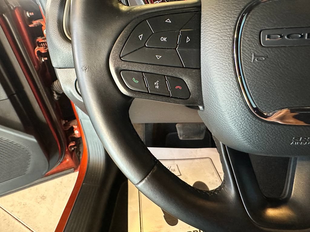 Used 2022 Dodge Challenger SXT AWD/4WD image 10