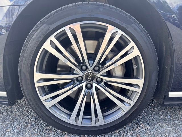 Used 2024 Audi A8 L 3.0T image 5