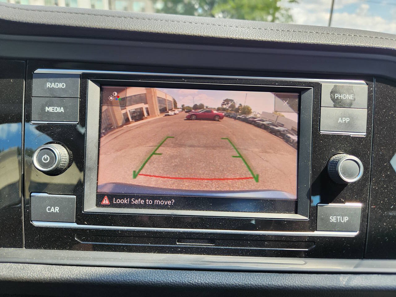 Used 2019 Volkswagen Jetta S w/ Driver Assistance Package FWD image 21