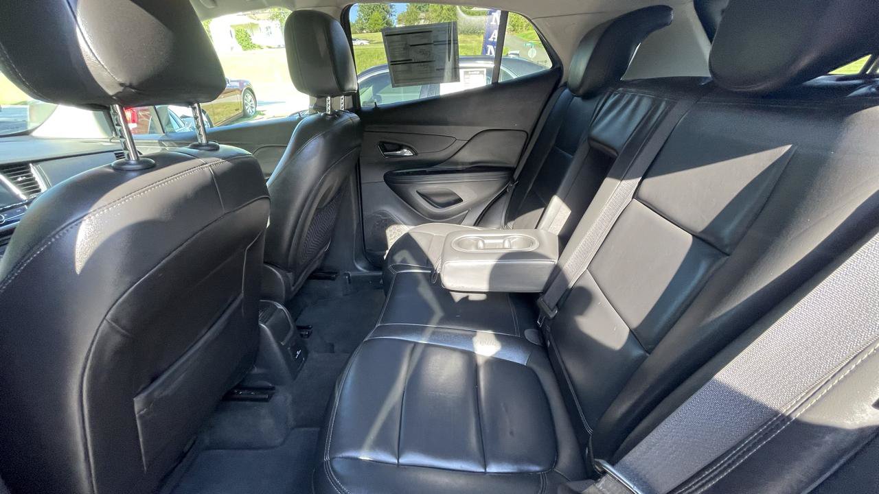 Used 2019 Buick Encore Essence AWD/4WD image 22