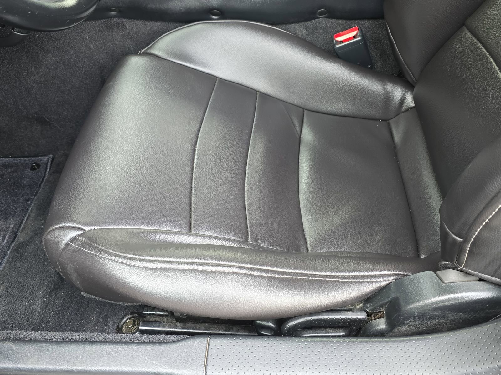 Used 2006 Honda S2000 image 27