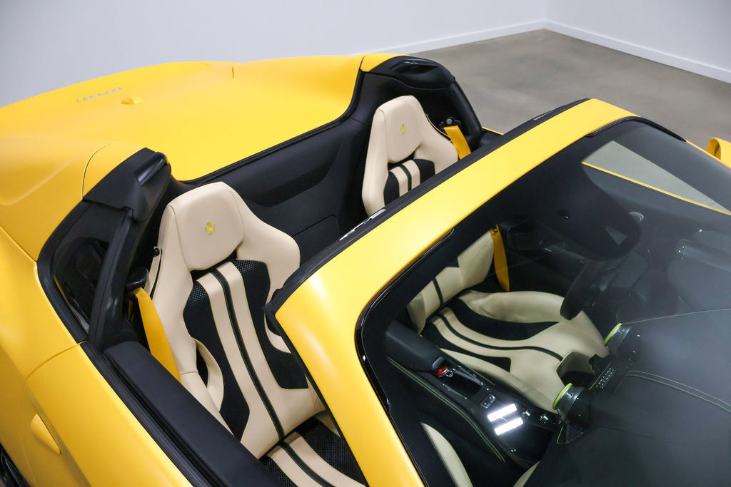 Used 2022 Ferrari 812 GTS image 87
