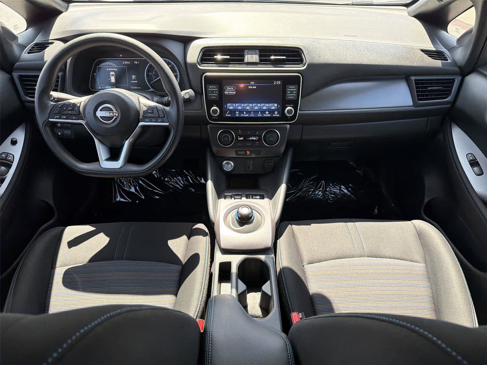 Used 2025 Nissan Leaf S FWD image 11