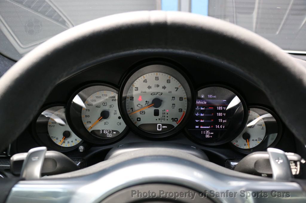 Used 2015 Porsche 911 GT3 RWD image 37