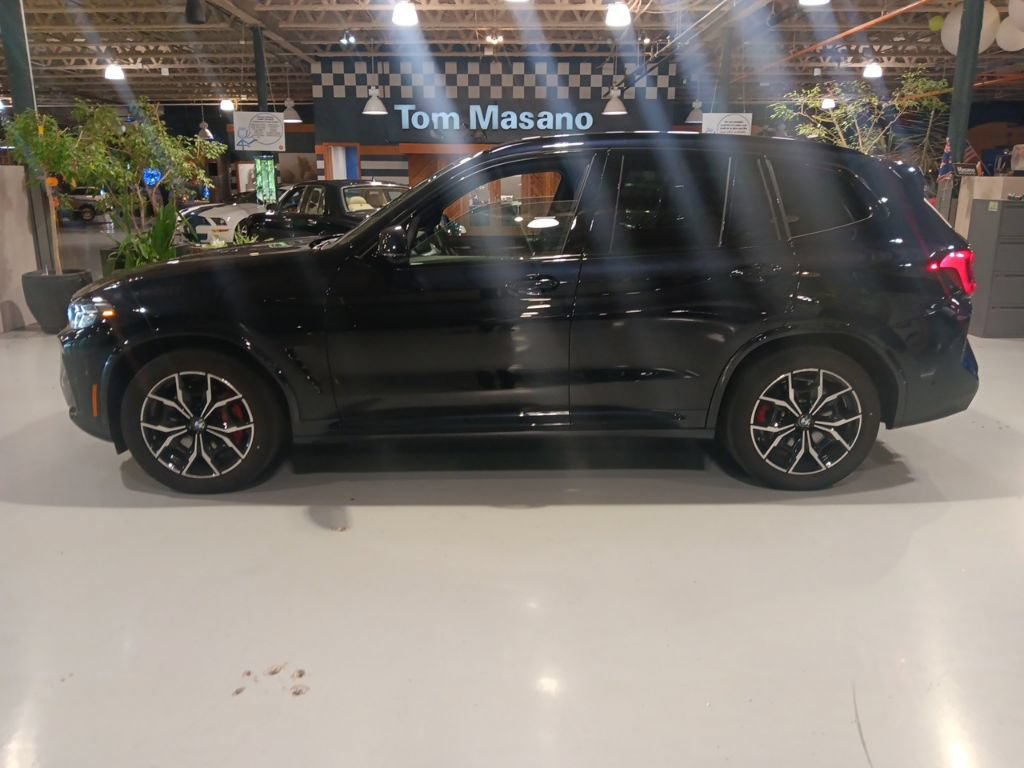 Certified 2024 BMW X3 xDrive30i w/ Premium Package AWD/4WD image 9