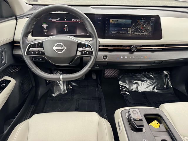 Used 2023 Nissan Ariya AWD image 19