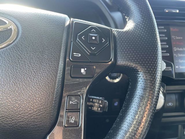 Used 2024 Toyota 4Runner TRD Off-Road Premium image 25