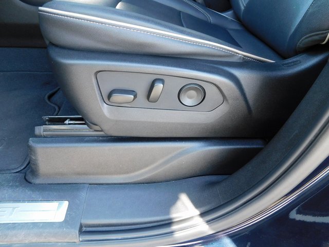 Certified 2023 Chevrolet Suburban Premier image 14