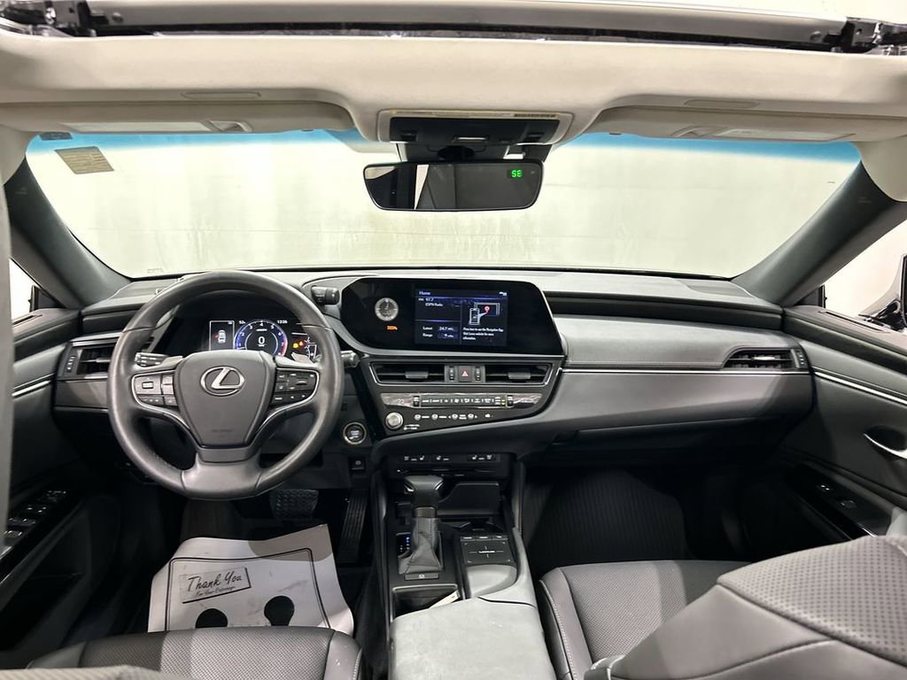 Used 2022 Lexus ES 350 w/ Premium Package image 18