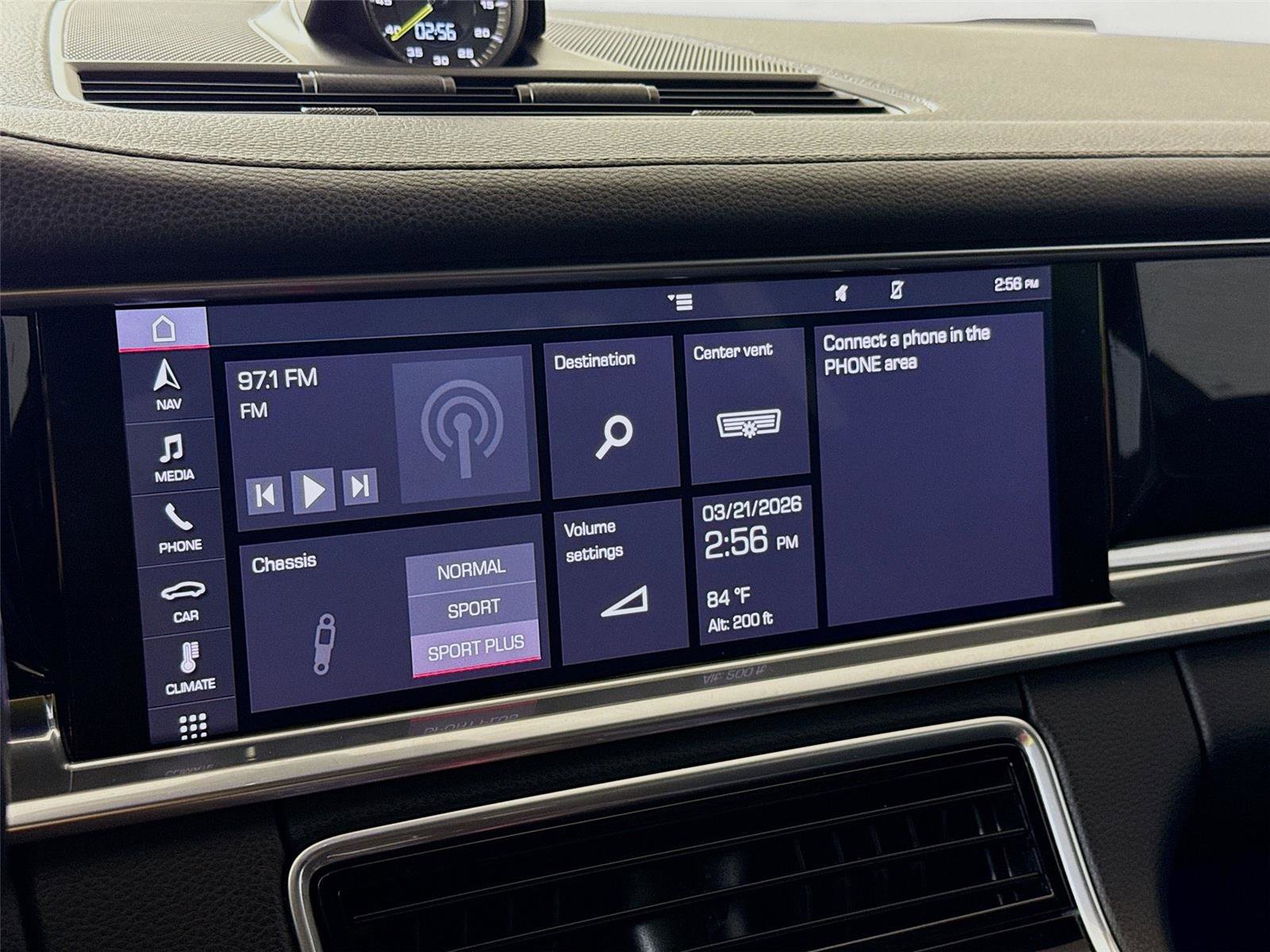 Used 2019 Porsche Panamera 4 w/ Premium Package image 7