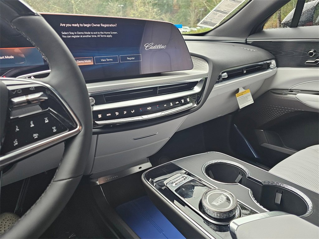 New 2026 Cadillac Lyriq Sport image 30