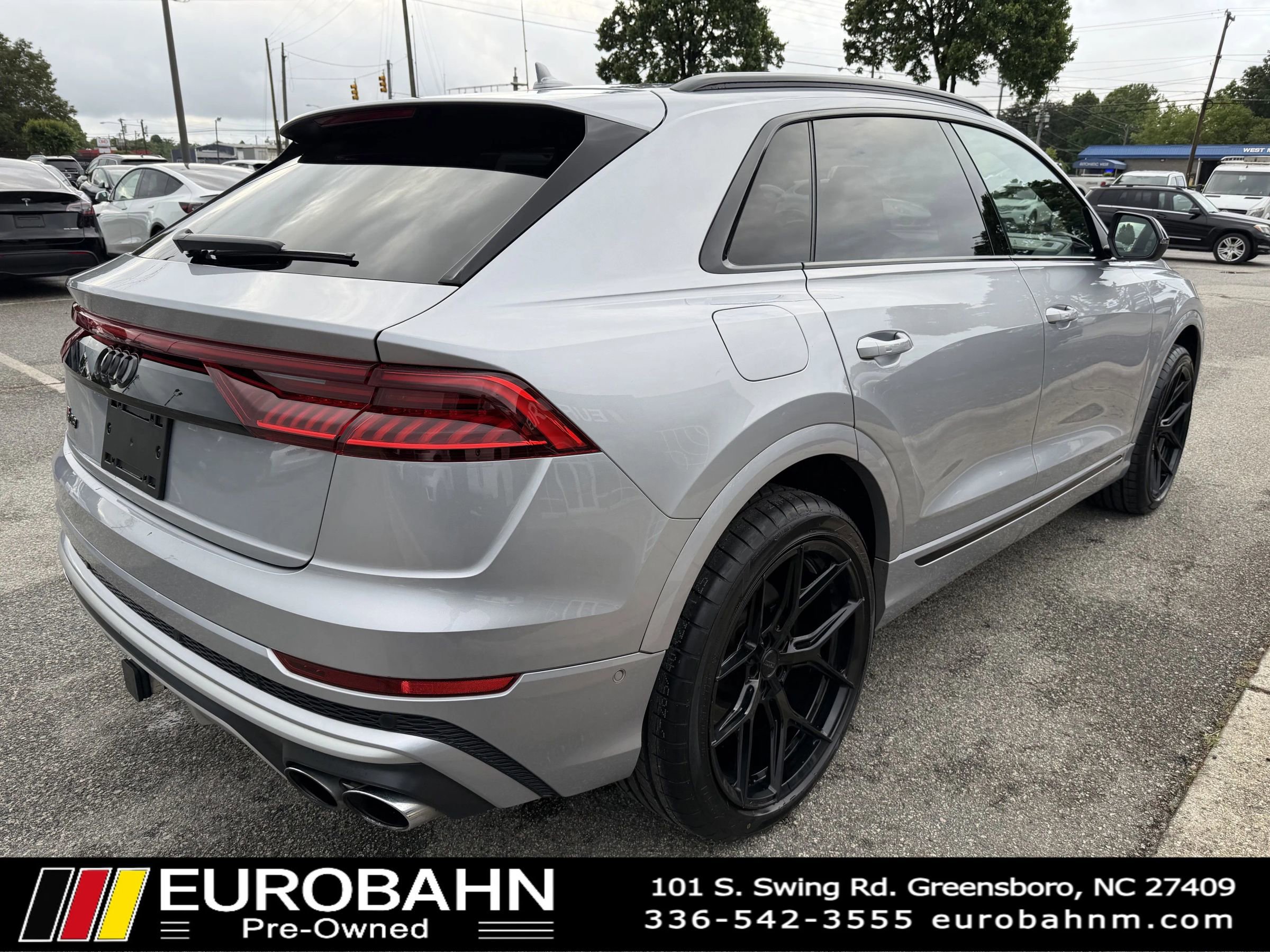 Used 2021 Audi SQ8 Prestige AWD/4WD image 5