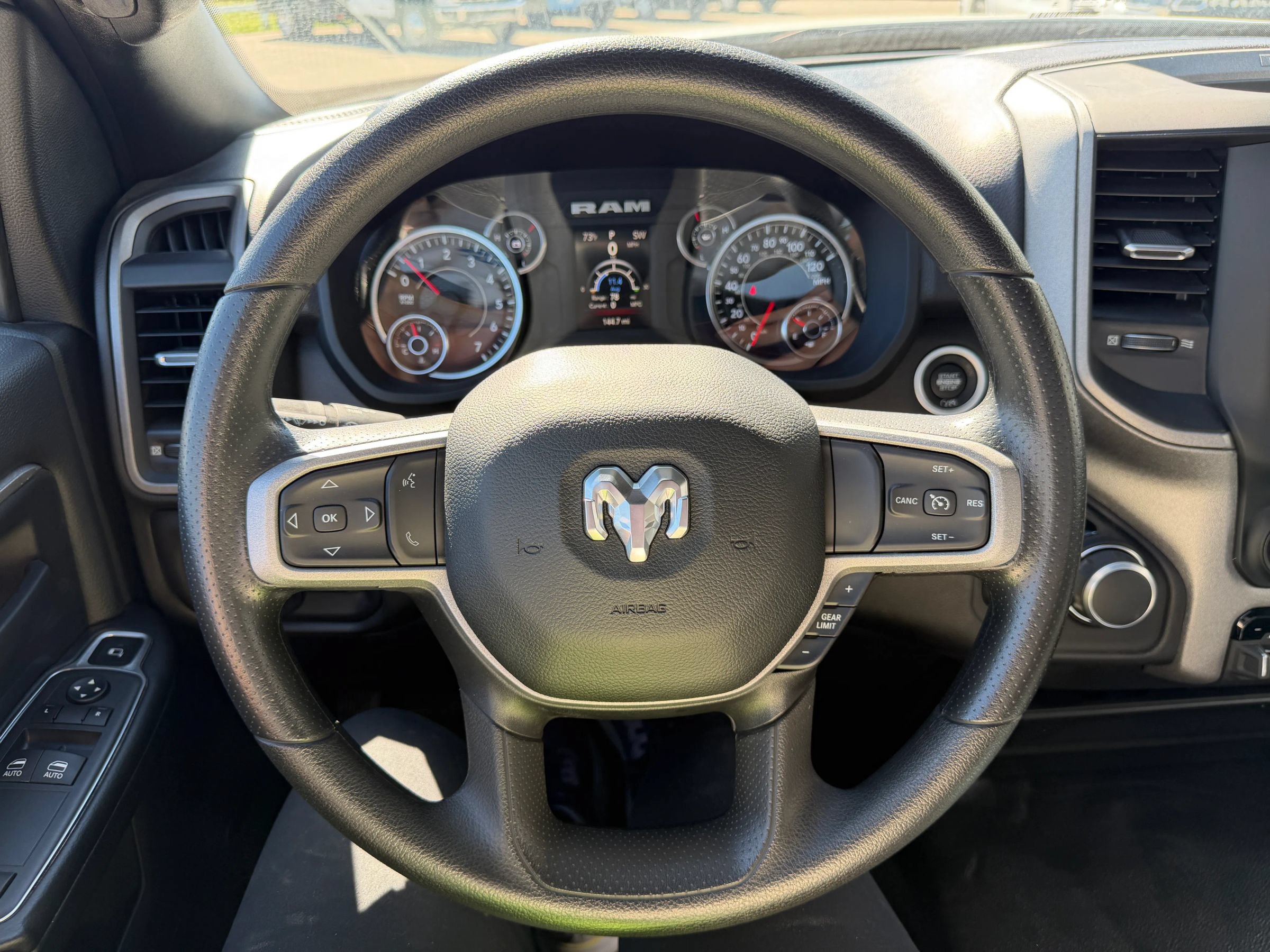 Used 2024 RAM 3500 Tradesman AWD/4WD image 17