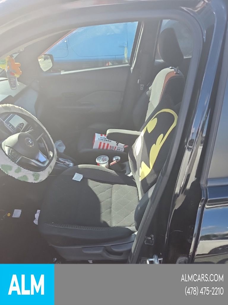 Used 2019 Nissan Kicks S w/ Exterior Electronics Package FWD image 8