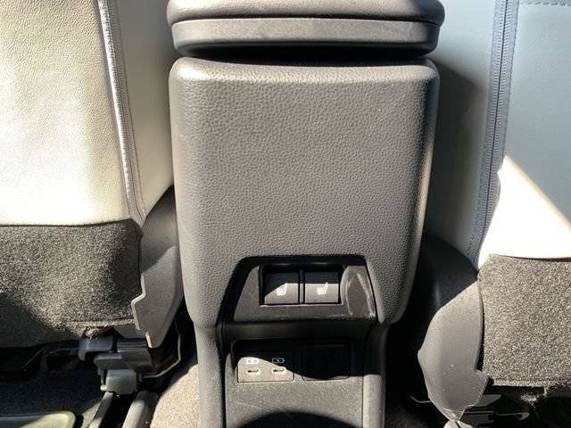 Certified 2024 Toyota Prius Limited w/ Limited Premium Package FWD image 33
