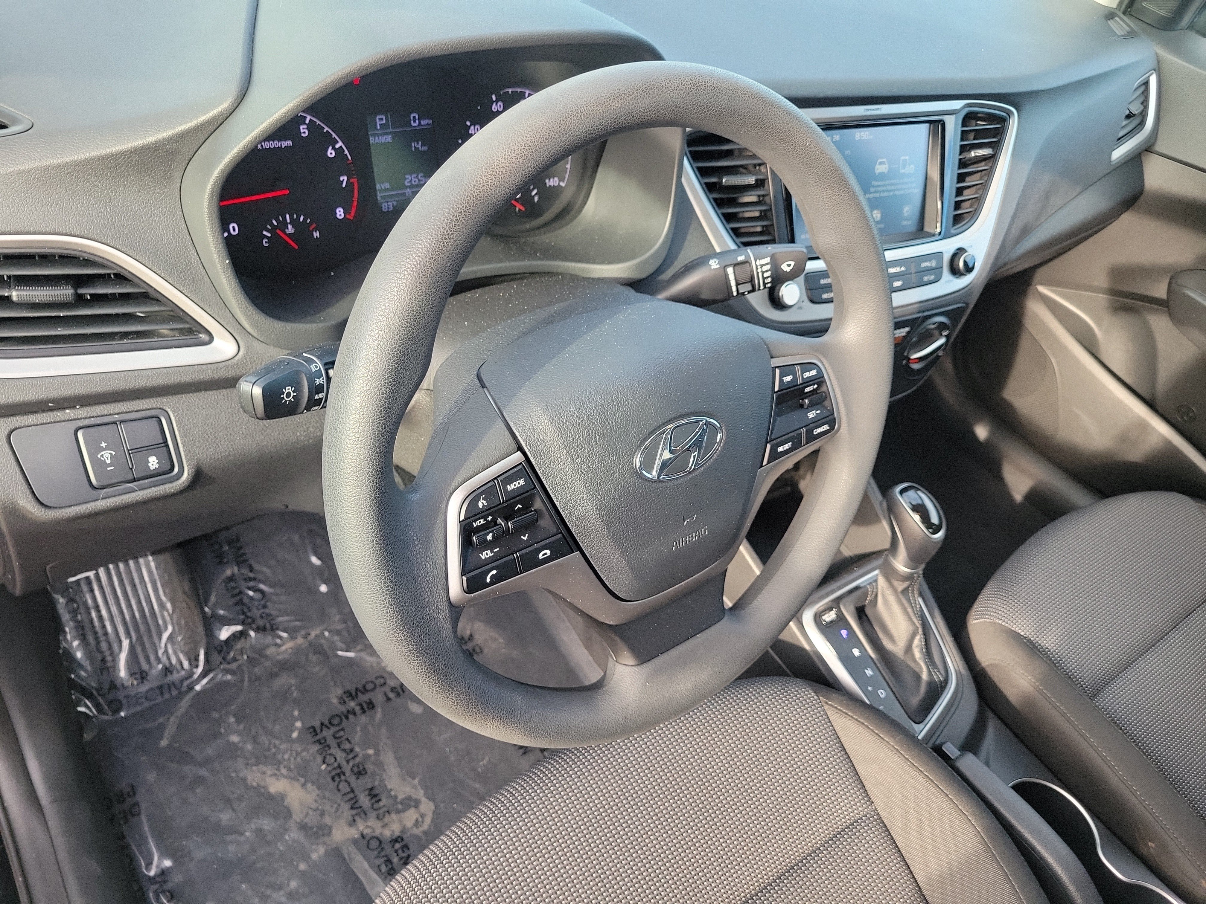 Used 2022 Hyundai Accent SEL FWD image 9