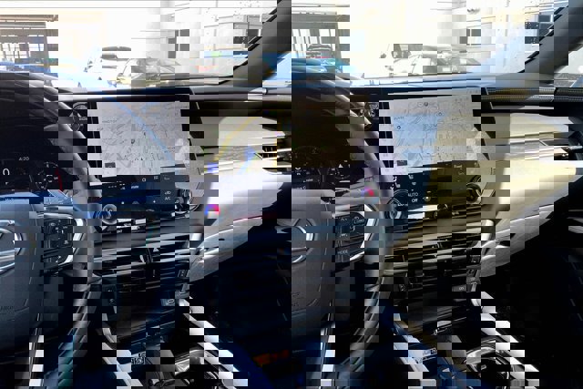 Used 2025 Lexus RX 350 Premium w/ Accessory Package image 5