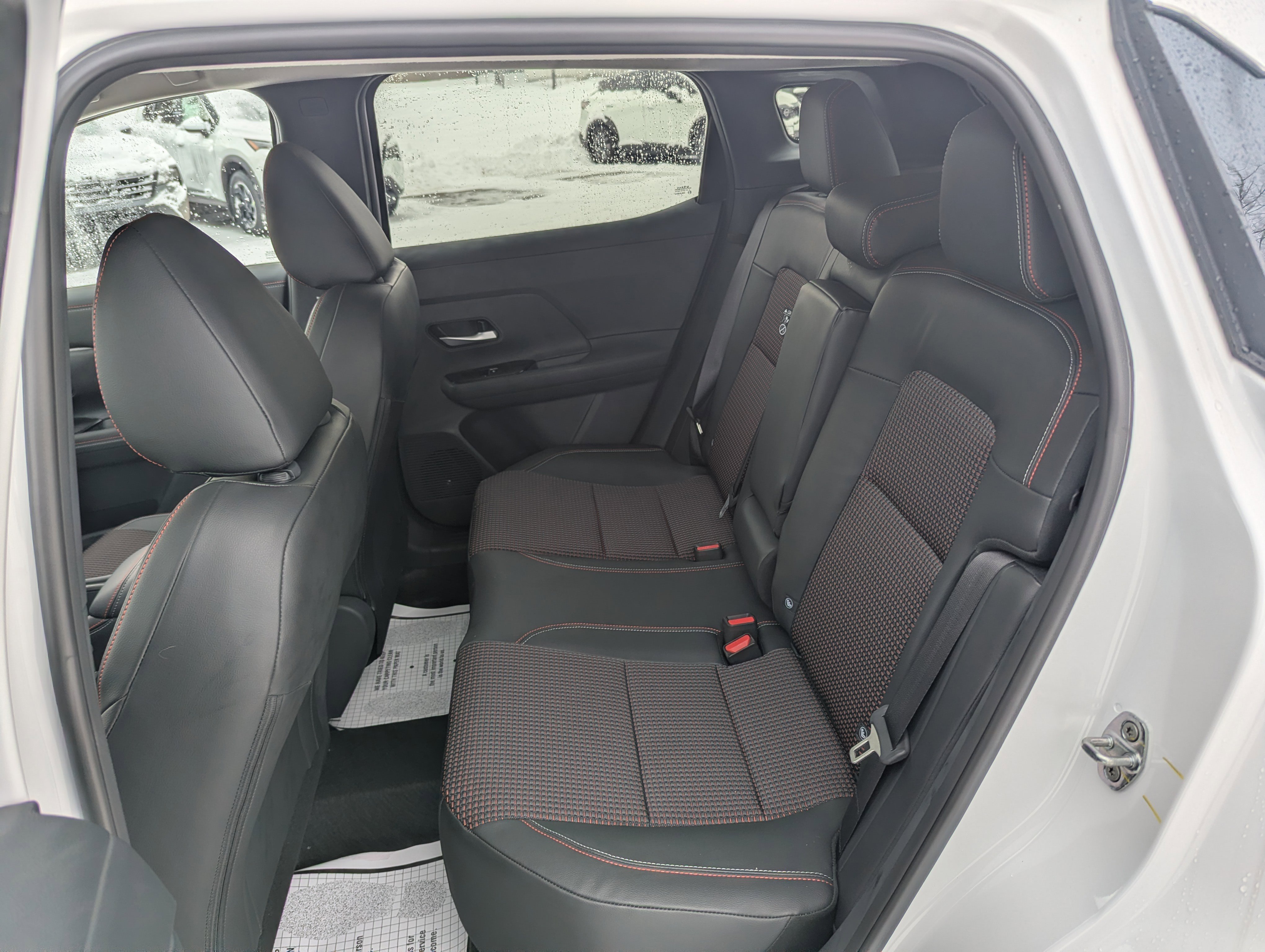 New 2026 Nissan Kicks SR w/ Cold Weather Package image 11