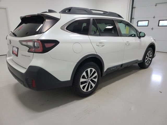 Used 2022 Subaru Outback Premium AWD/4WD image 14