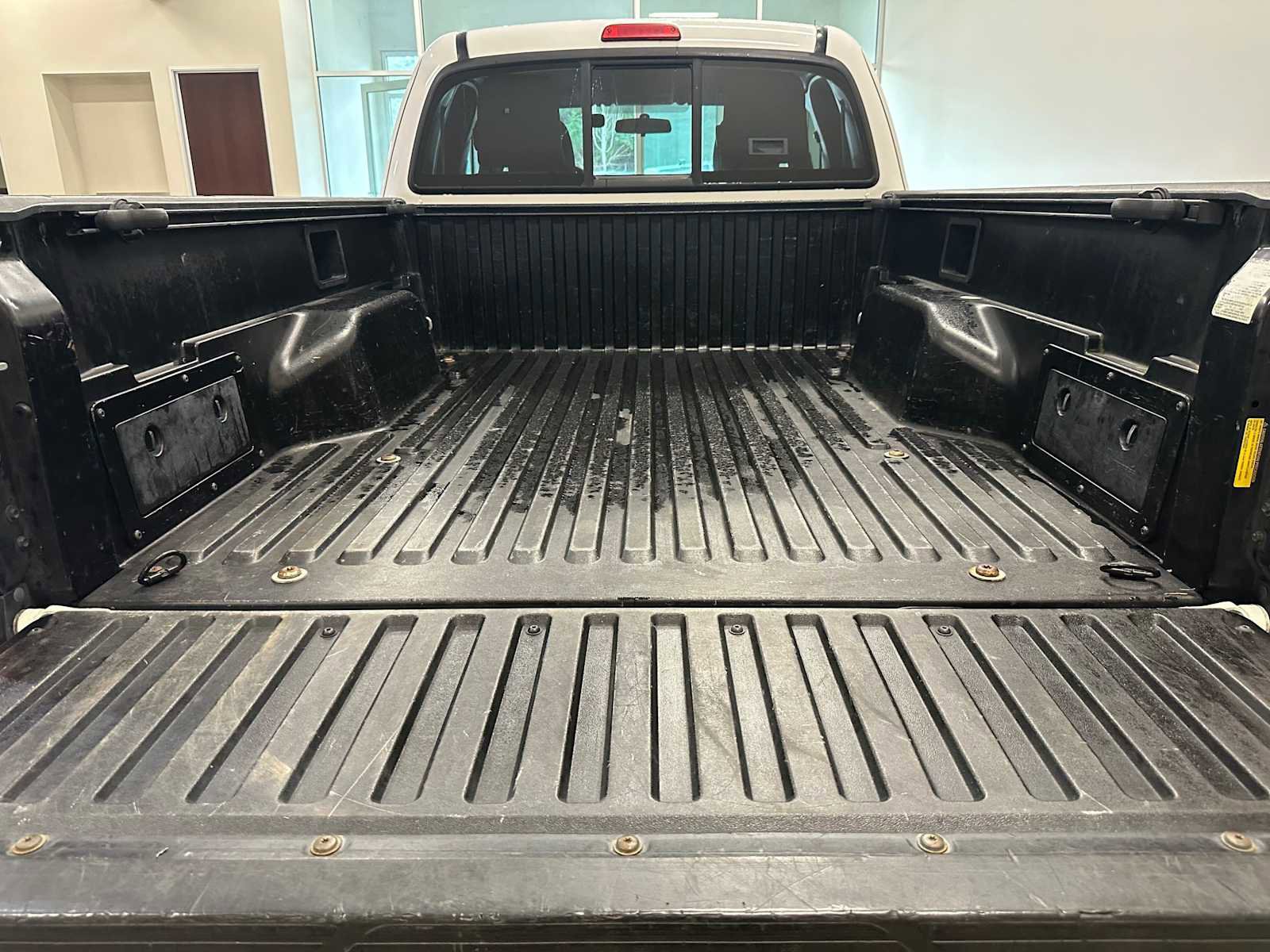 Used 2012 Toyota Tacoma 2WD Access Cab w/ Convenience Pkg image 27