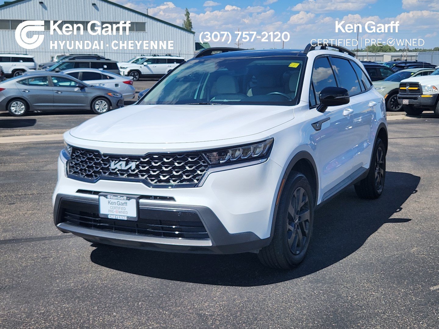 Used 2022 Kia Sorento S w/ Panoramic Sunroof Package AWD/4WD image 1