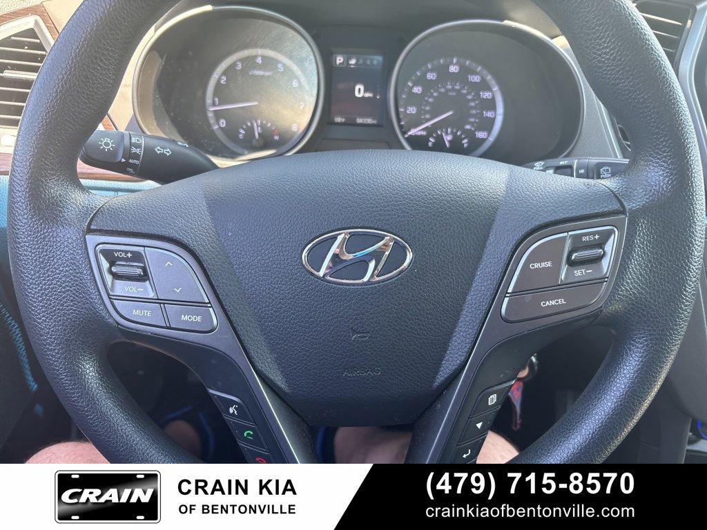 Used 2018 Hyundai Santa Fe SE w/ Cargo Package FWD image 22