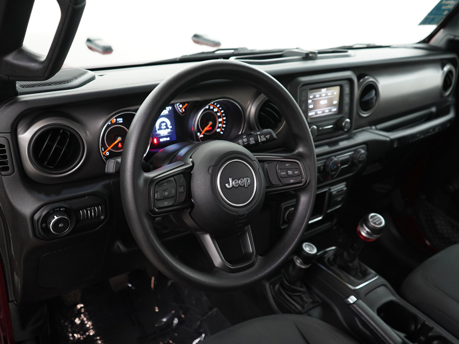 Used 2021 Jeep Wrangler Sport AWD/4WD image 16
