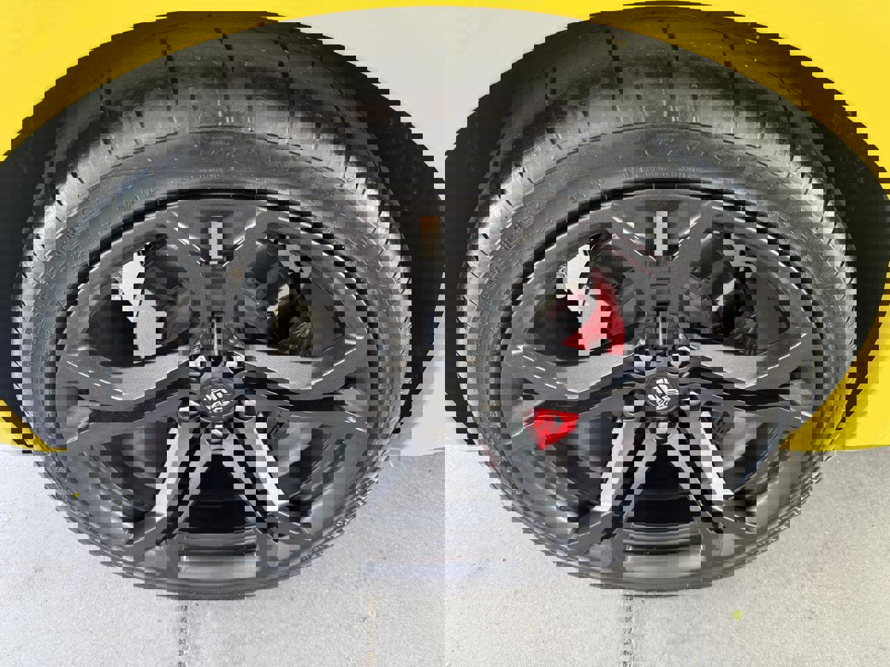 Used 2018 Chevrolet Camaro SS RWD image 44