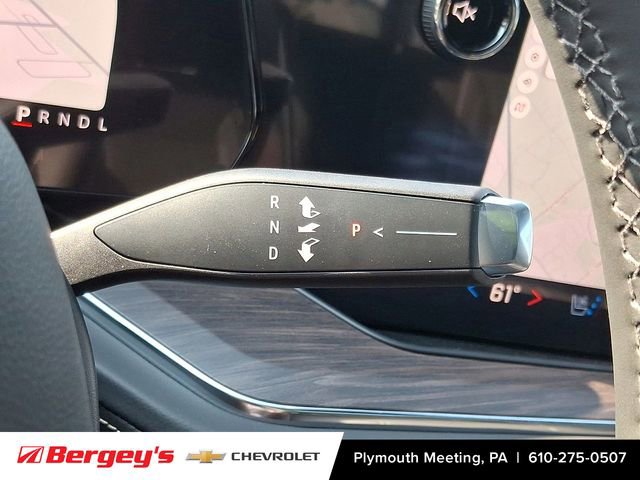 New 2025 Chevrolet Suburban Premier image 17