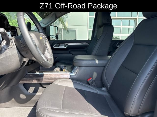 Certified 2025 Chevrolet Silverado 2500 LTZ w/ LTZ Premium Package AWD/4WD image 12