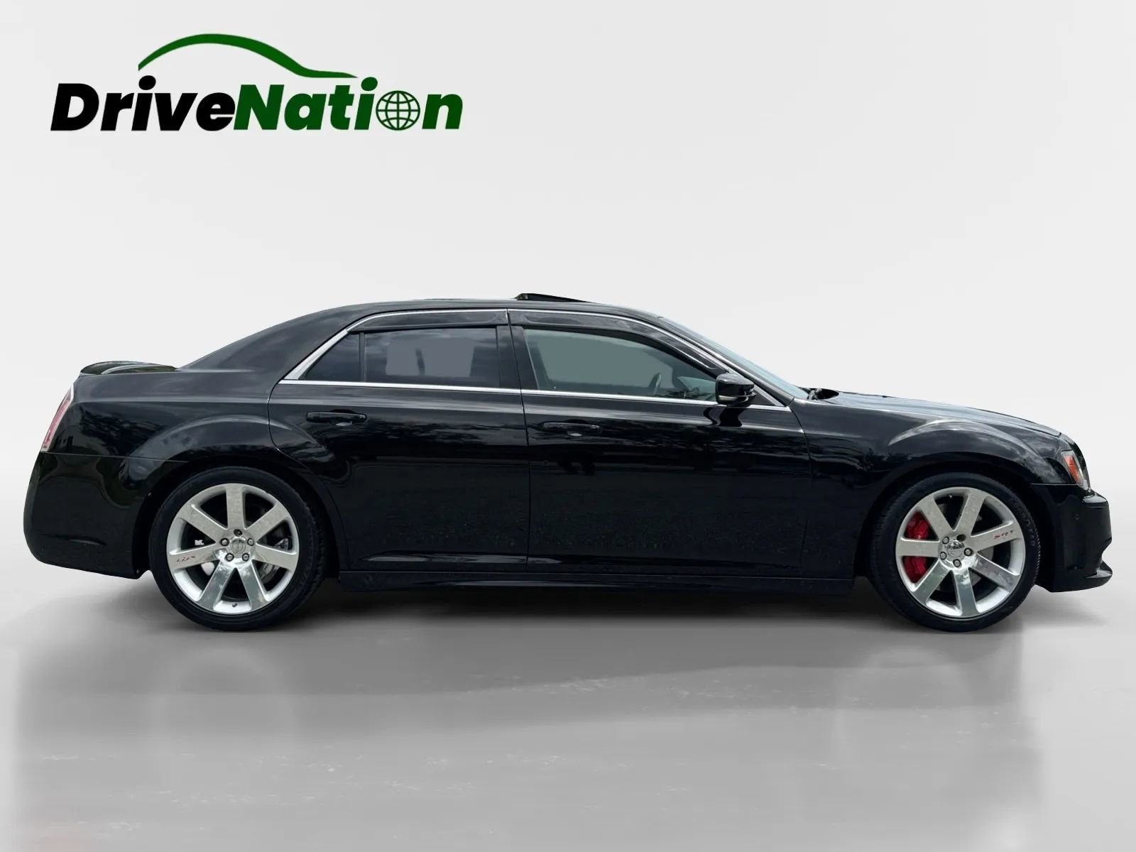 Used 2012 Chrysler 300 SRT8 w/ 19-Premium Speaker Group RWD image 4