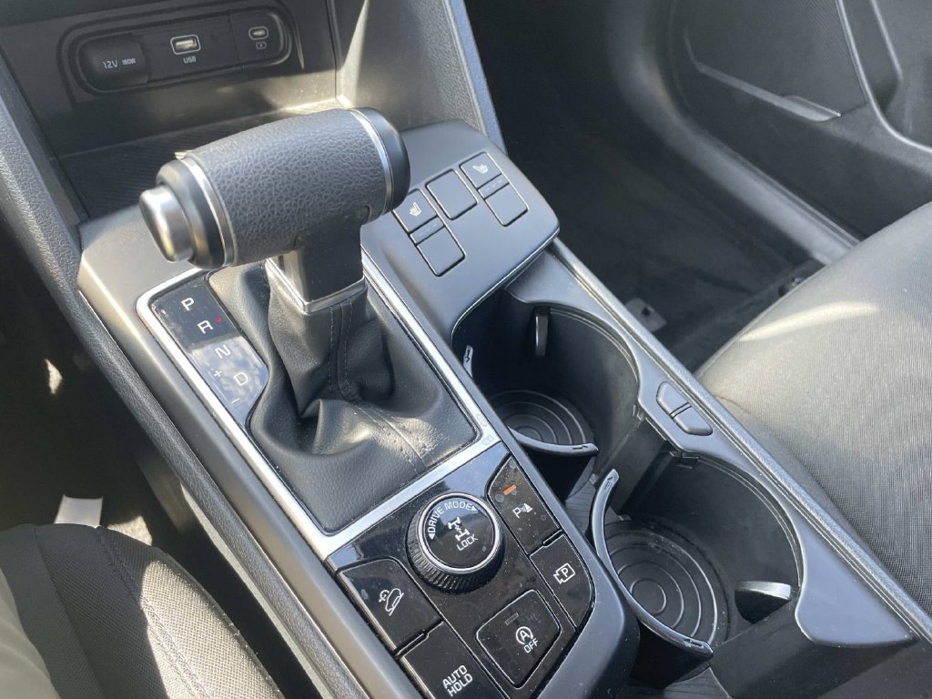 Used 2025 Kia Sportage LX AWD/4WD image 25