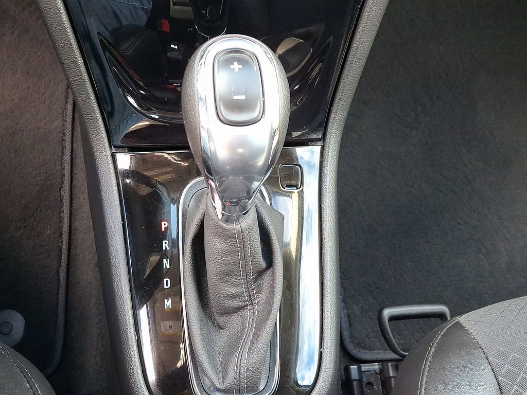 Used 2022 Buick Encore Preferred image 15