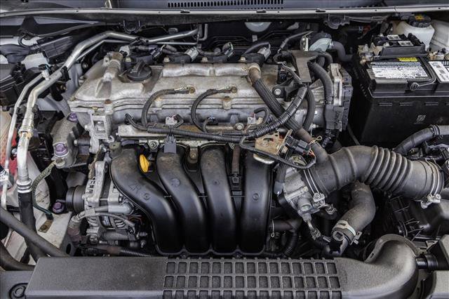 Used 2020 Toyota Corolla LE image 30