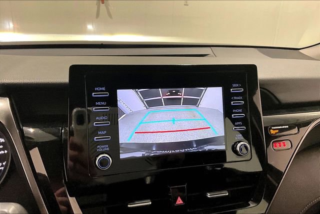 Used 2024 Toyota Camry SE image 14